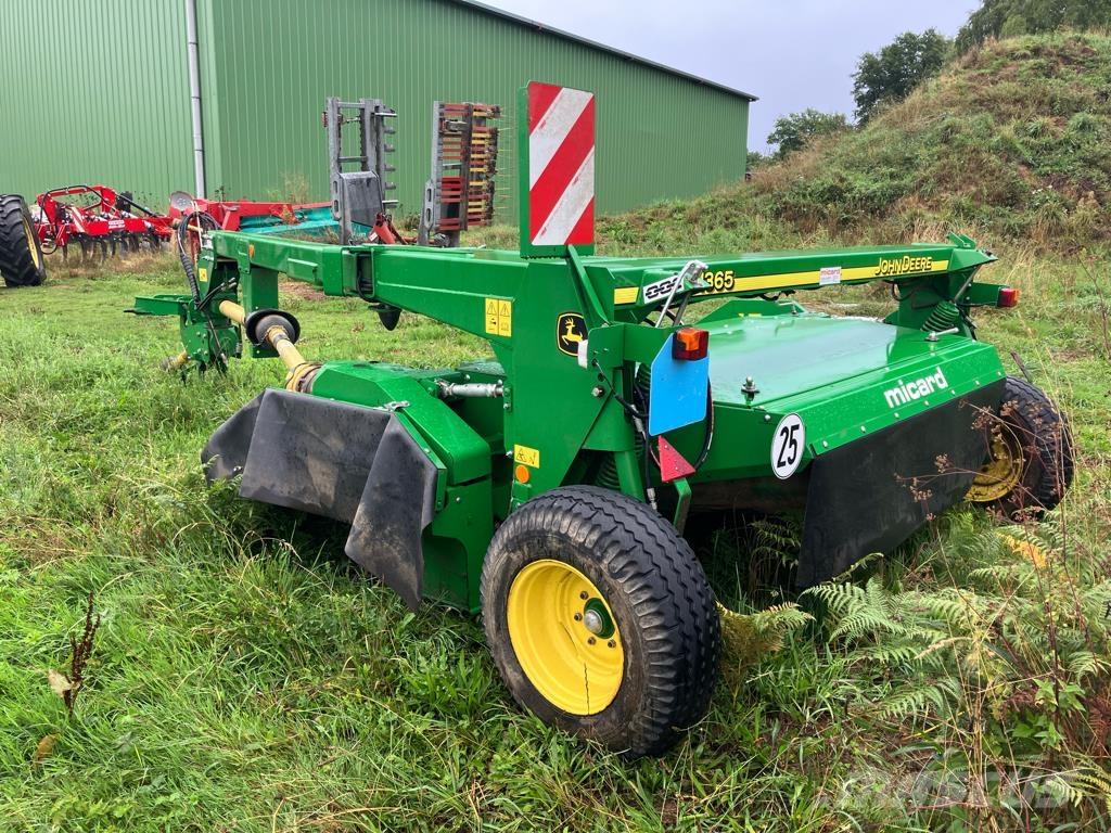 John Deere 1365 Gezogene und selbstfahrende Mäher