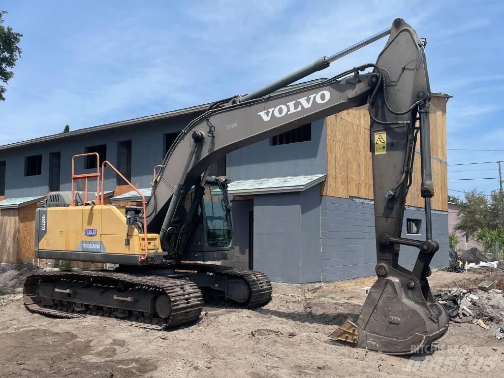 Volvo EC 220 EL Raupenbagger