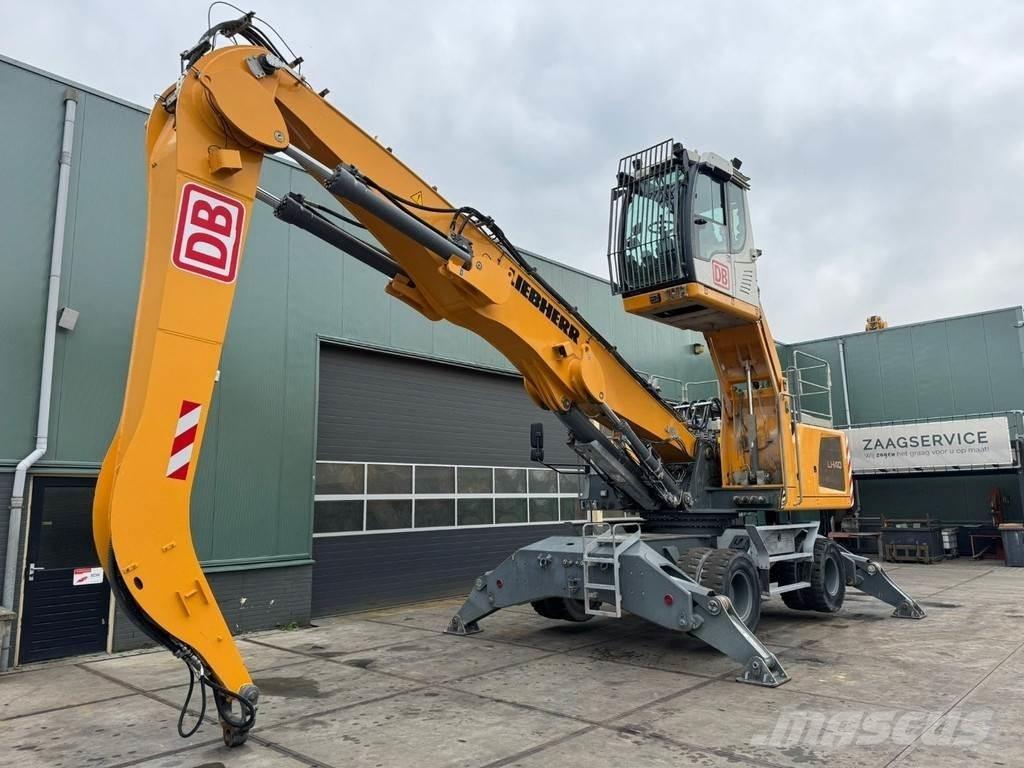 Liebherr LH 40 M Materialumschlag