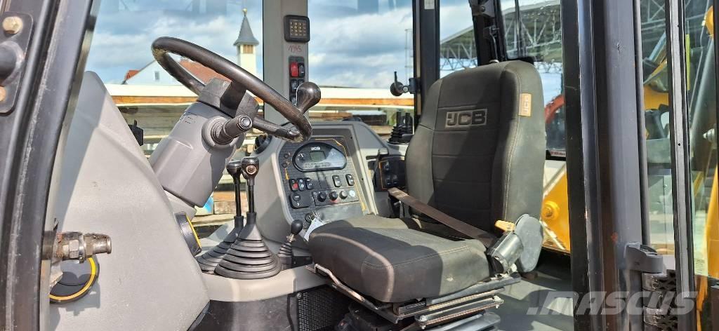 JCB 3cx compact Baggerlader