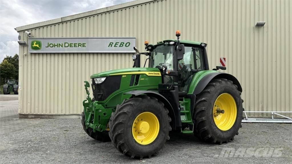 John Deere 6M 240 Traktoren