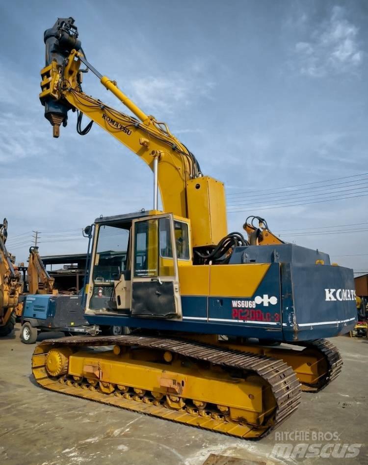 Komatsu PC 200 LC-3 Raupenbagger