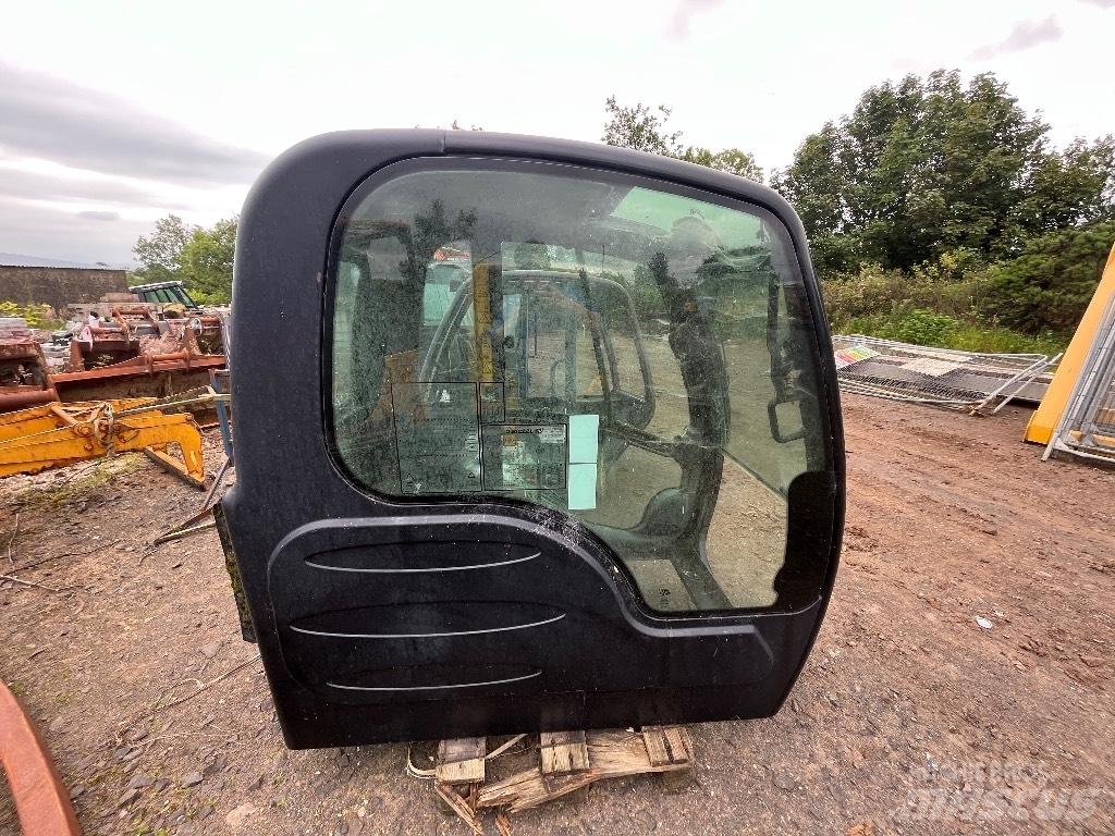 JCB JS220 Cabin / Cab Raupenbagger