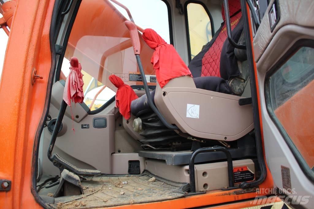 Doosan 220 LC-7 Raupenbagger