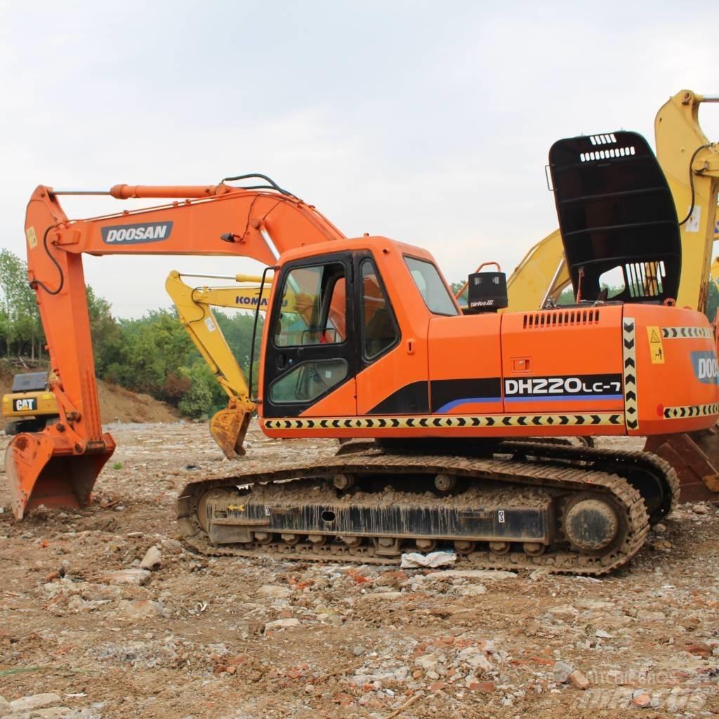 Doosan 220 LC-7 Raupenbagger