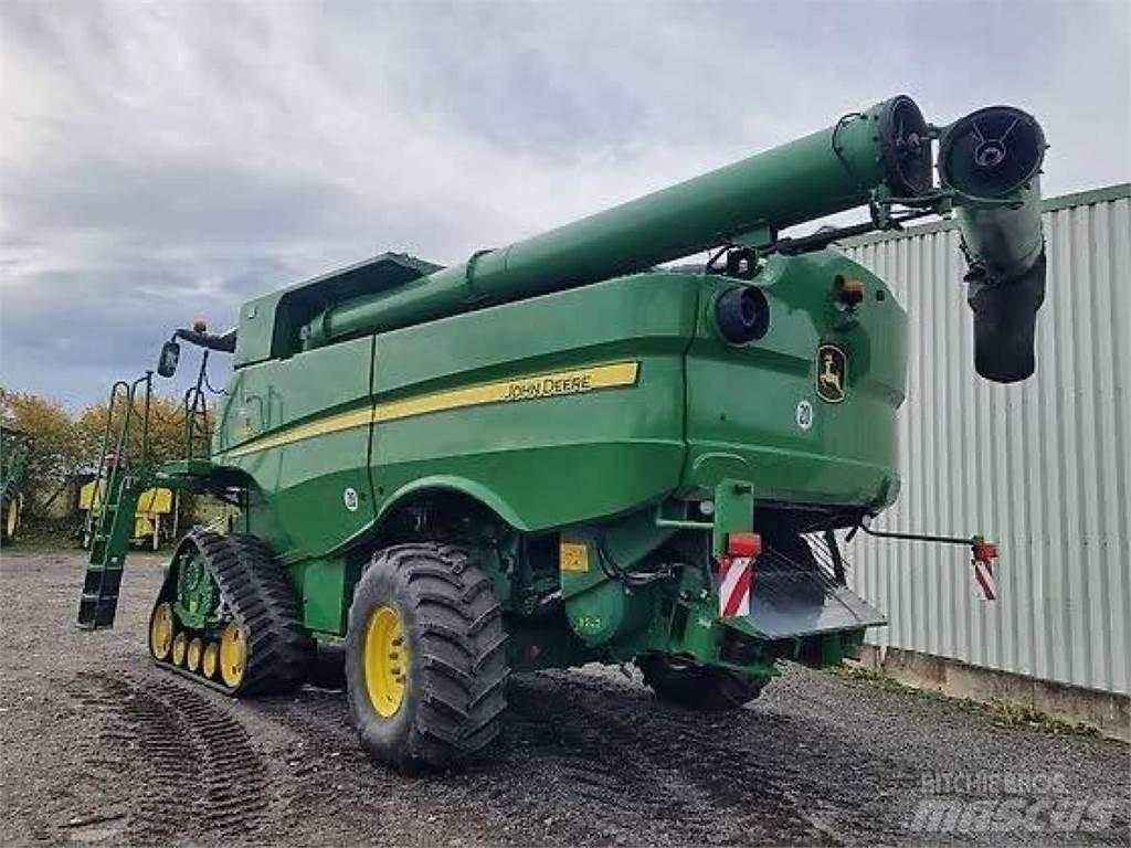 John Deere S 685 i Mähdrescher
