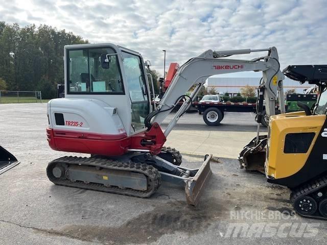 Takeuchi TB235 Minibagger < 7t