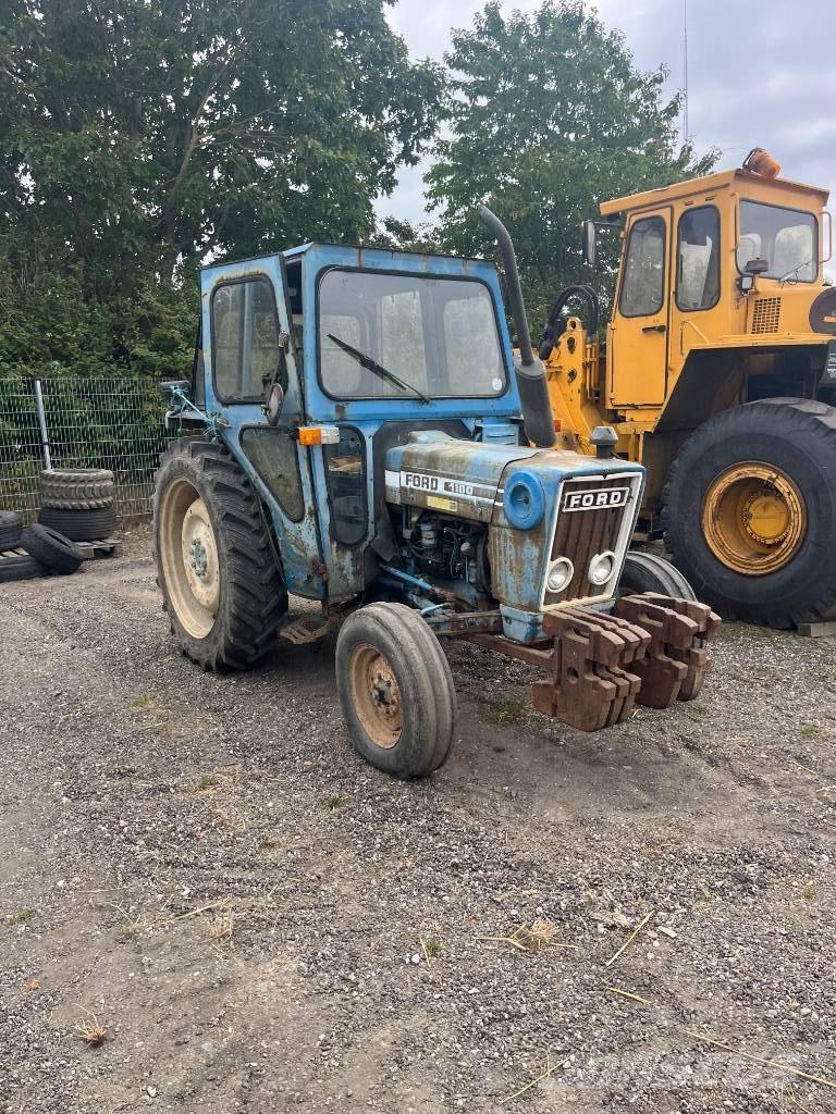 Ford 4100 Traktoren