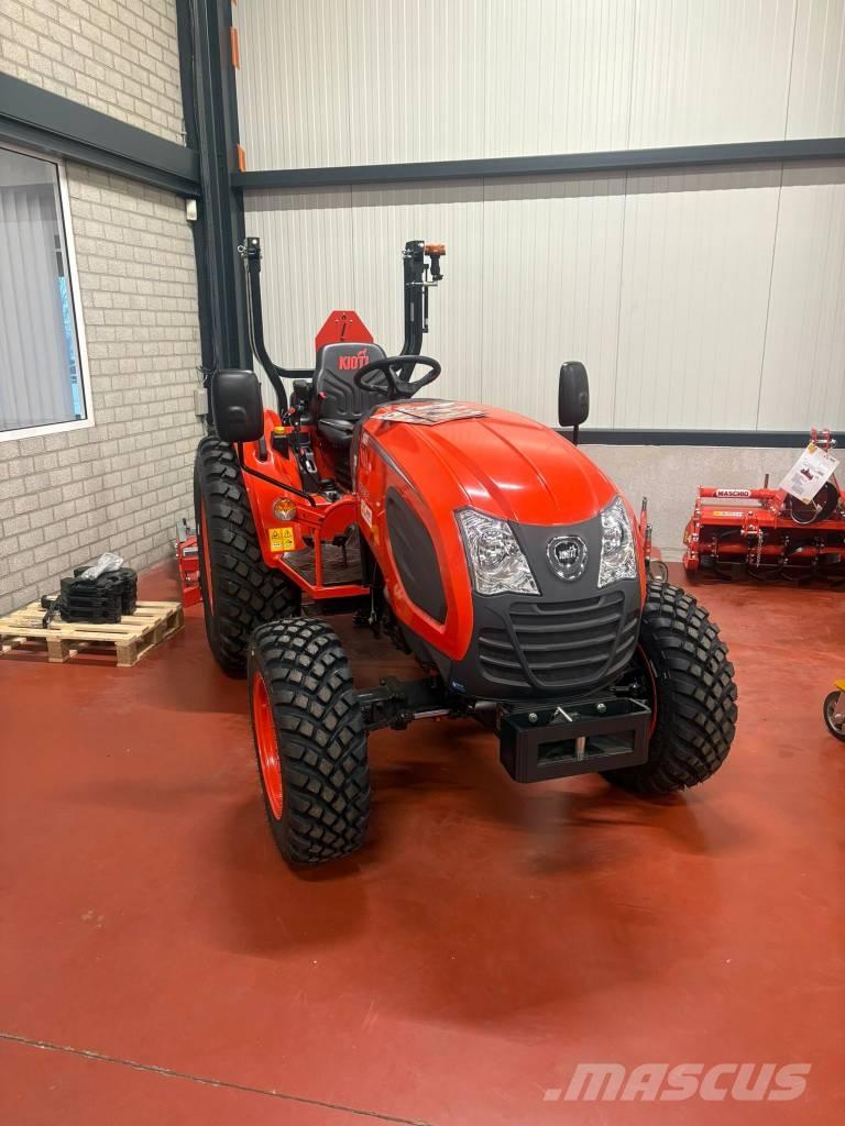 Kioti ck4030hst Traktoren