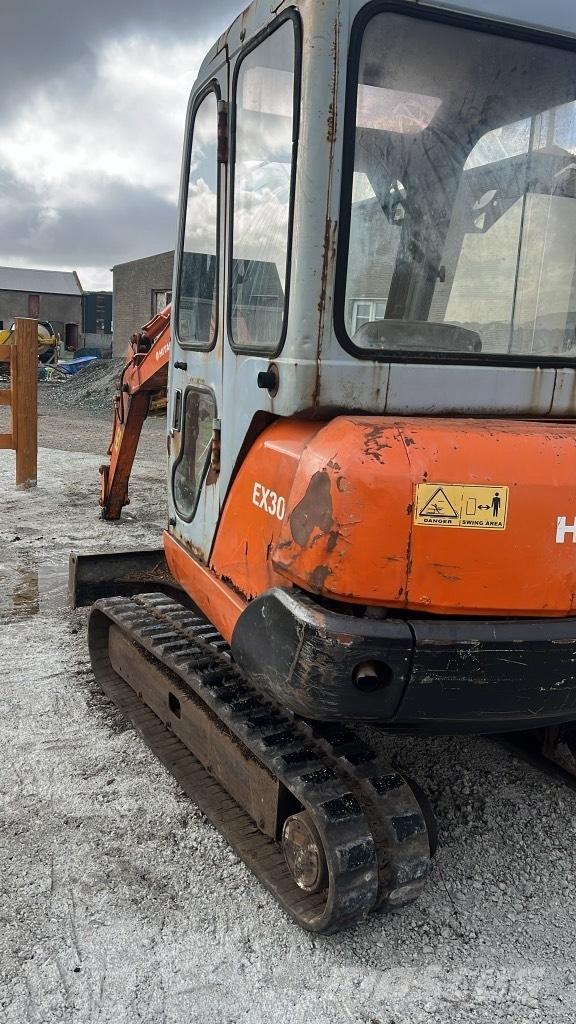 Hitachi Ex30-1 Minibagger < 7t