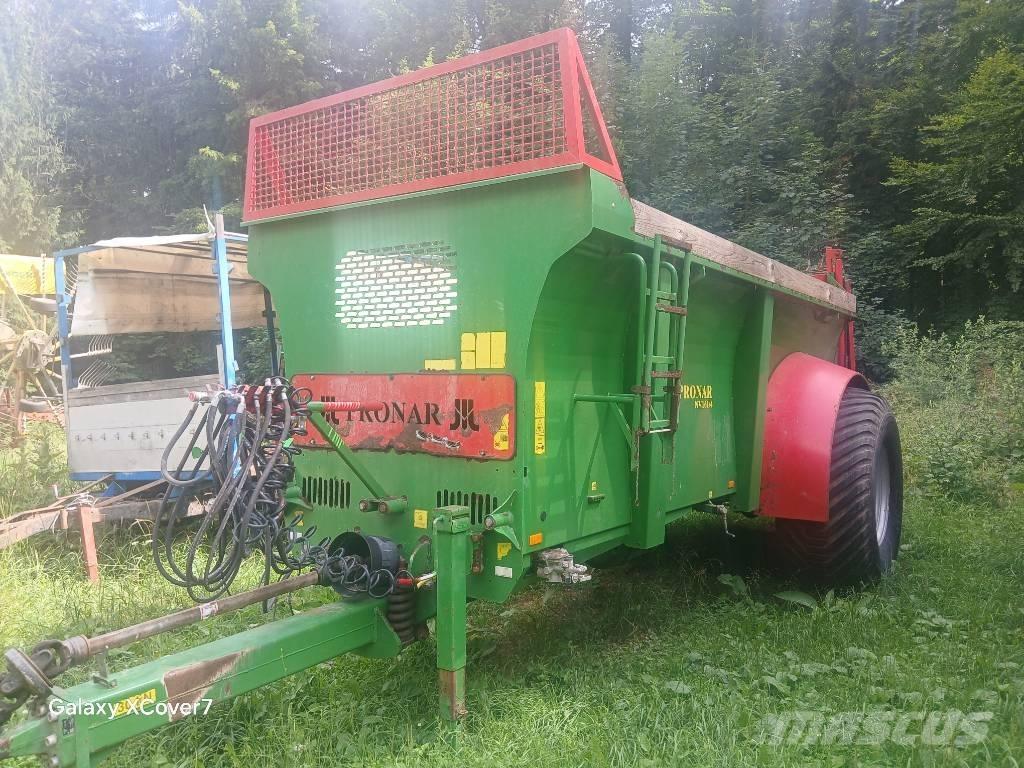 Pronar NV161/4 Düngemittelverteiler