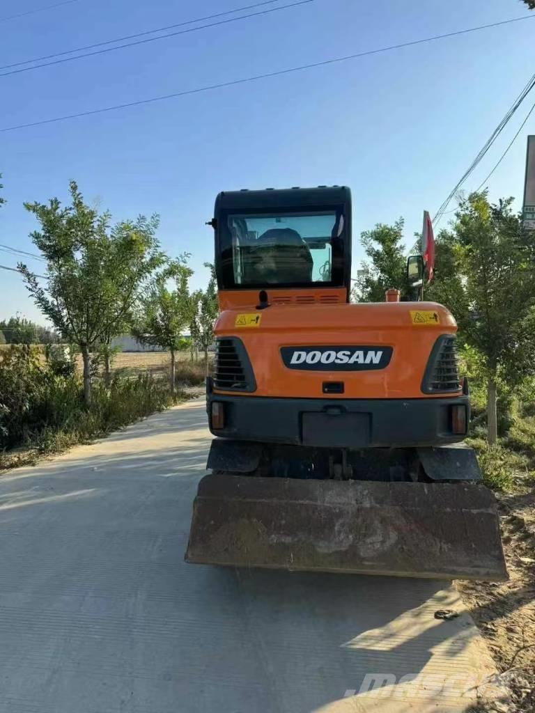 Doosan DX 60 Raupenbagger