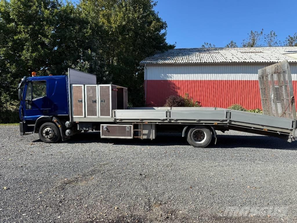 Iveco Cargo 120E22 Autotransporter