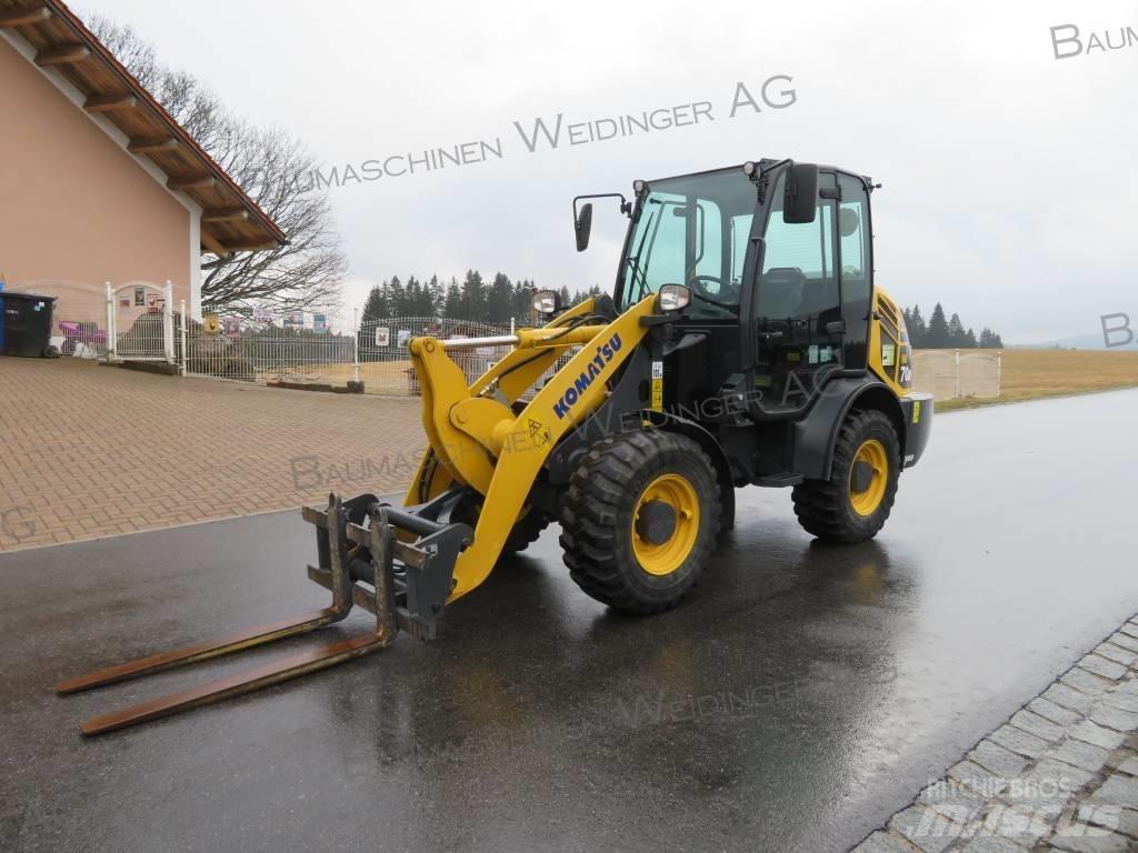 Komatsu WA 70M Radlader