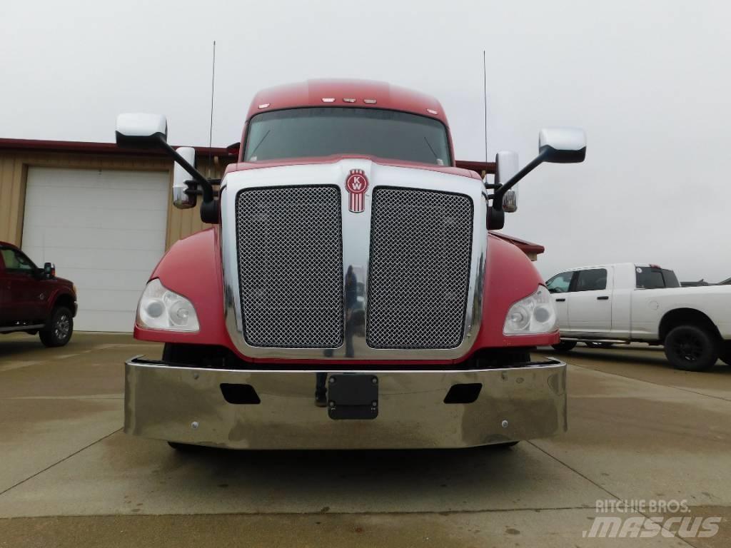 Kenworth T 680 Sattelzugmaschinen
