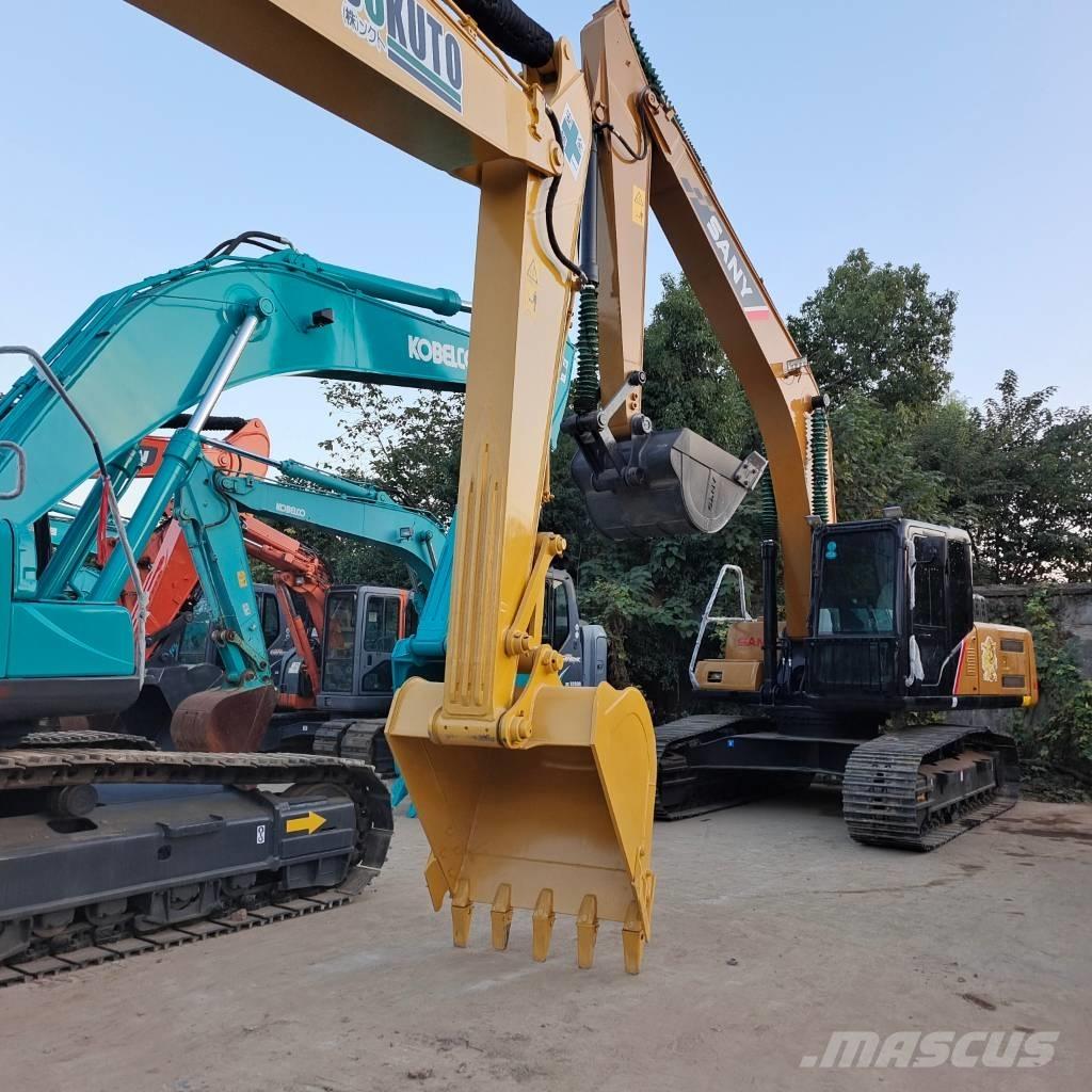 Komatsu PC 200-8 Raupenbagger