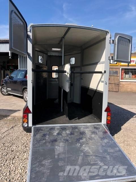 Ifor Williams HB511R Weitere Anhänger
