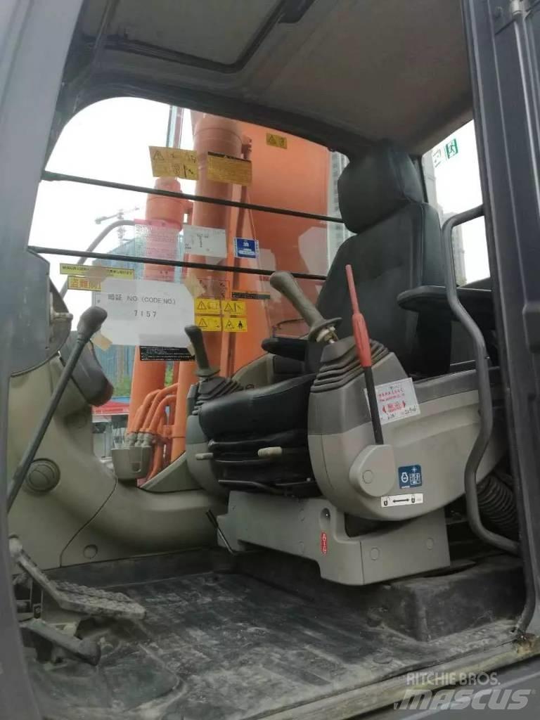 Hitachi ZX 200 Raupenbagger