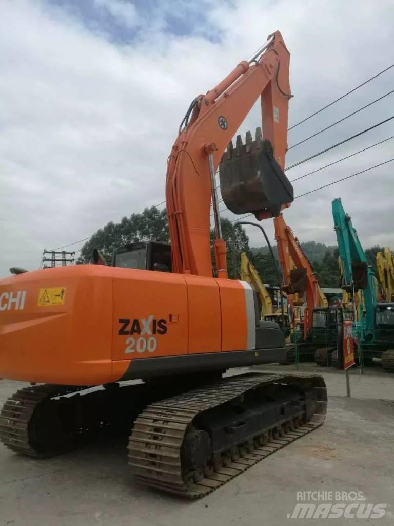 Hitachi ZX 200 Raupenbagger