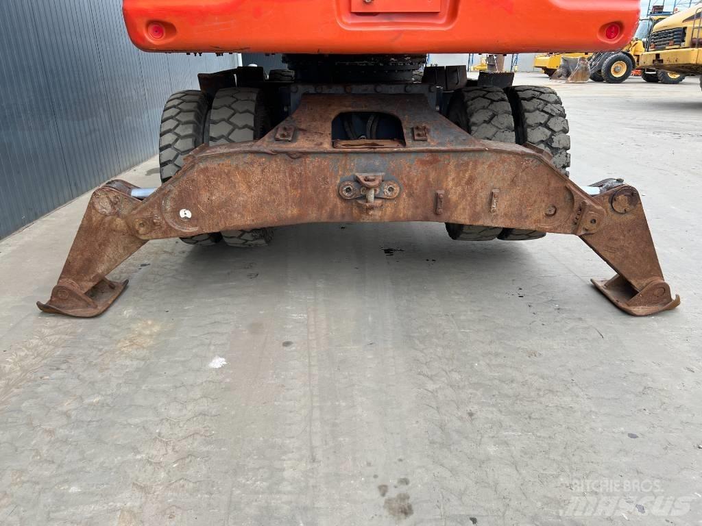 Doosan DX210W Mobilbagger