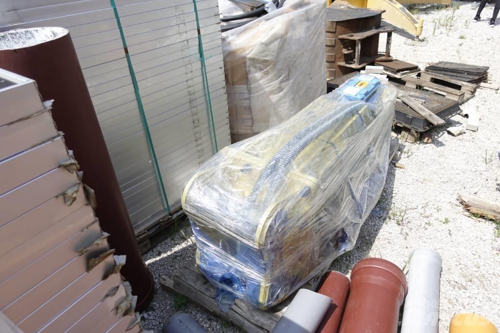 JISAN DLK JSB 1900 Hammer / Brecher