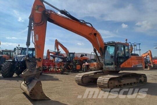 Develon DX225LC-5 Raupenbagger