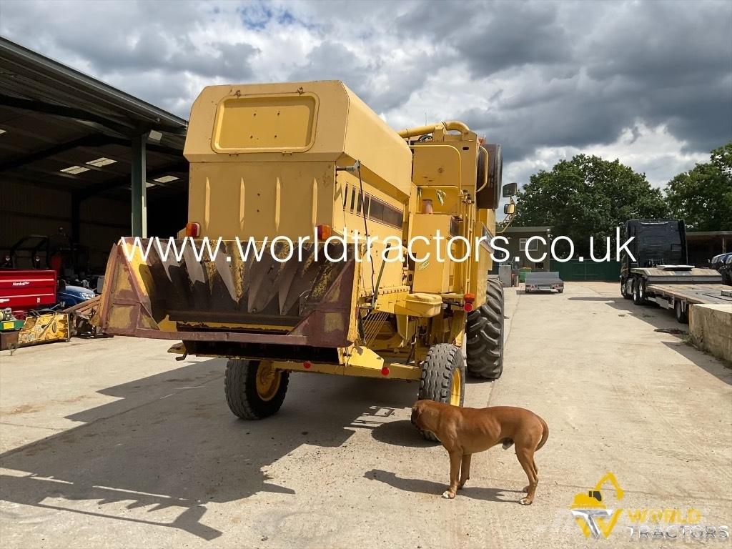 New Holland TC 54 Mähdrescher