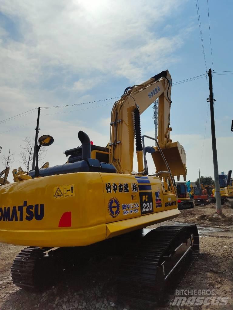 Komatsu PC 220 LC-8 Raupenbagger