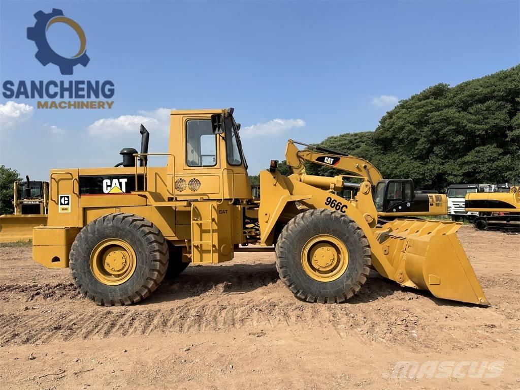 CAT 966C Radlader