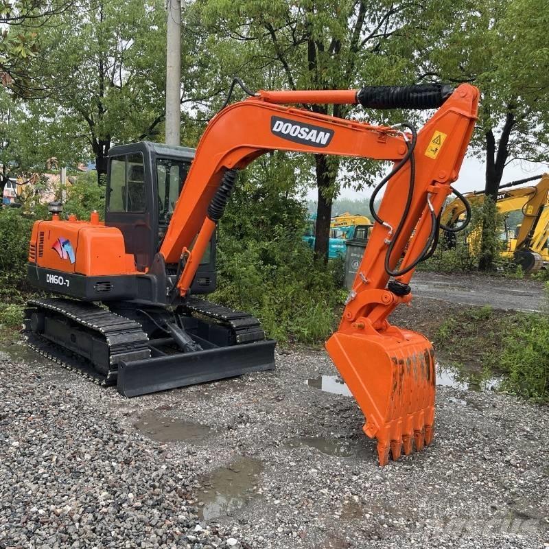 Doosan DH 60 Minibagger < 7t