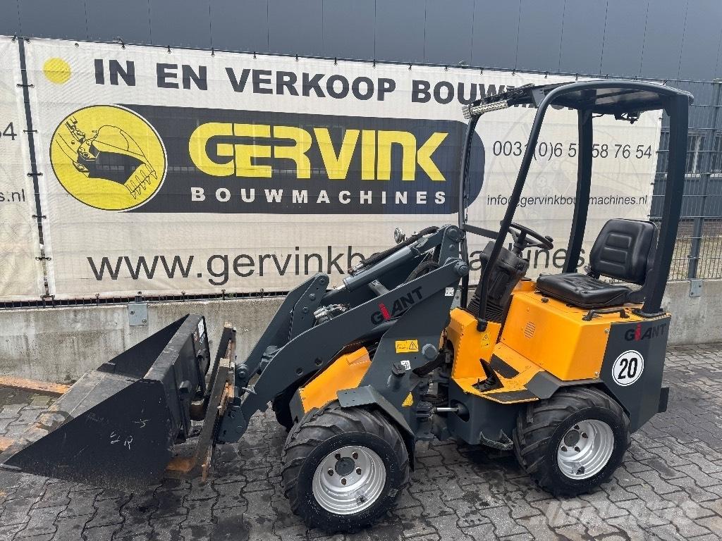 GiANT B204SW Minilader