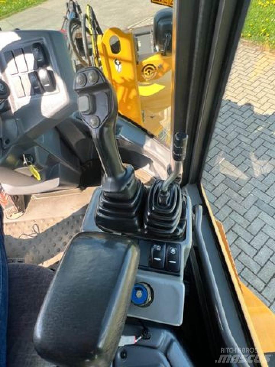 Volvo L30G Radlader