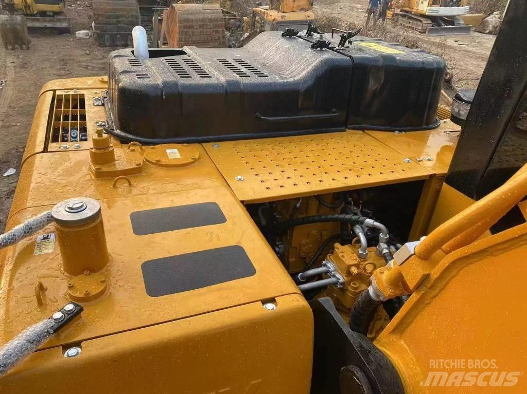 Sany SY 215 C Raupenbagger