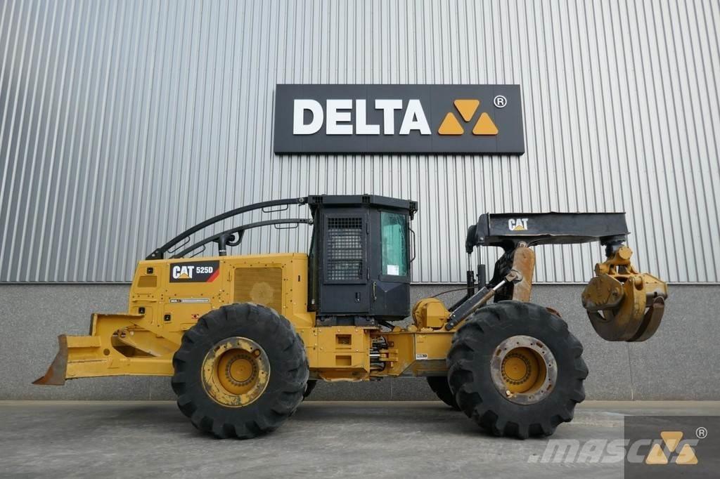 CAT 525D Stammholzschlepper