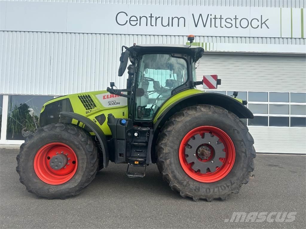 CLAAS Axion 870 Traktoren
