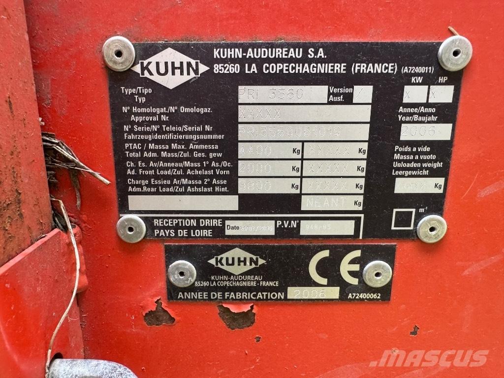 Kuhn Primor 3560 Ballenschredder, -schneider und -wickler