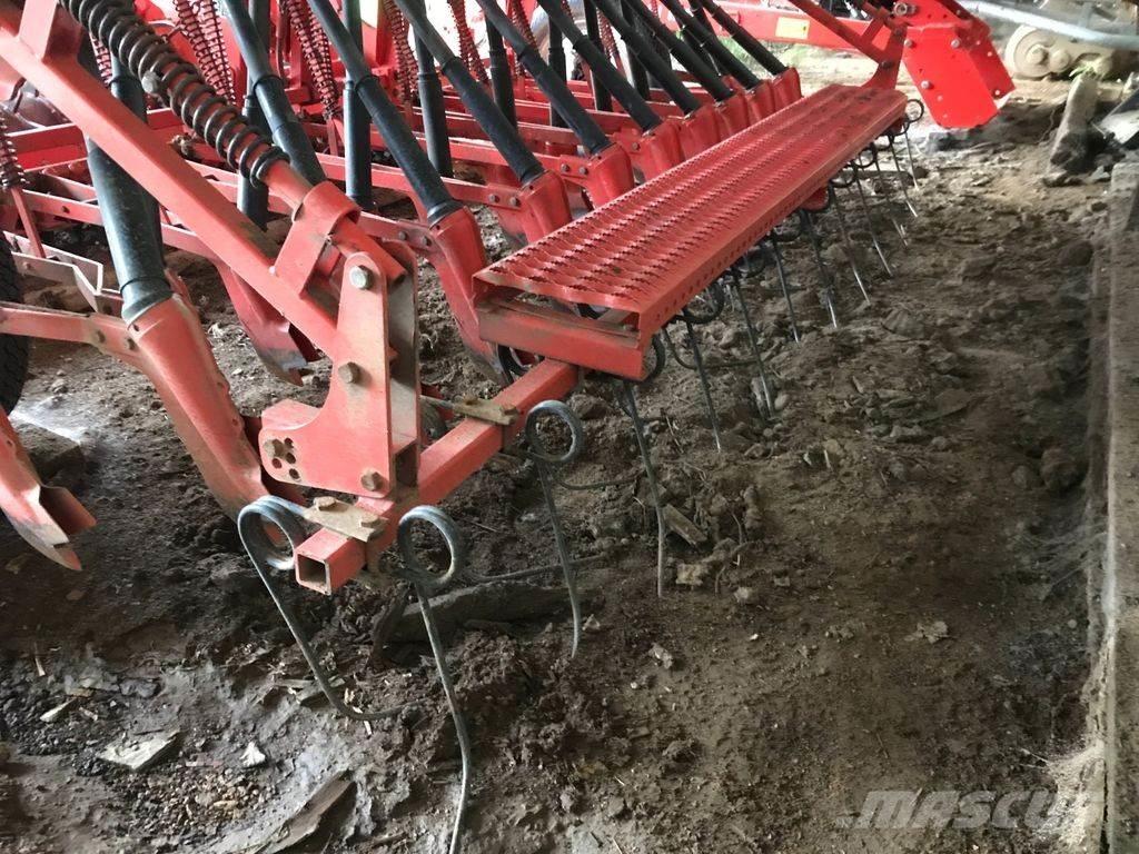 Kuhn BS 300 Drillmaschinen