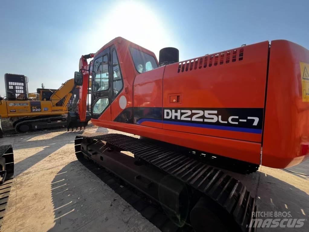 Doosan DH225-7 Midibagger  7t - 12t