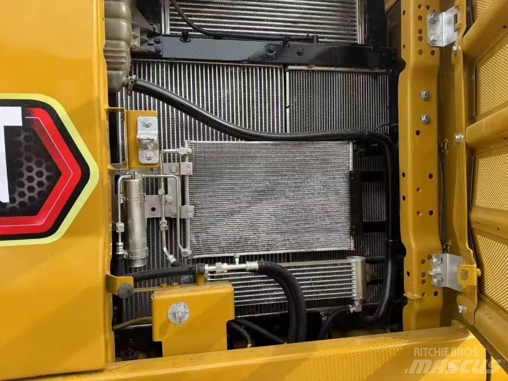 CAT 323GC Raupenbagger