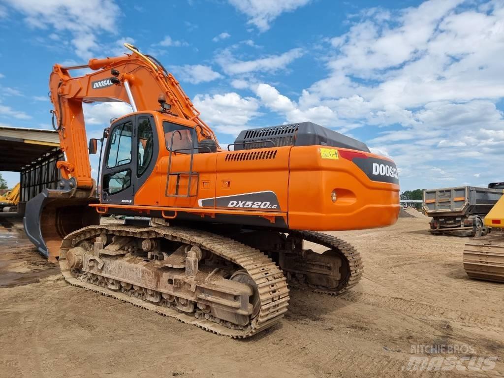 Doosan DX 520 LC Raupenbagger