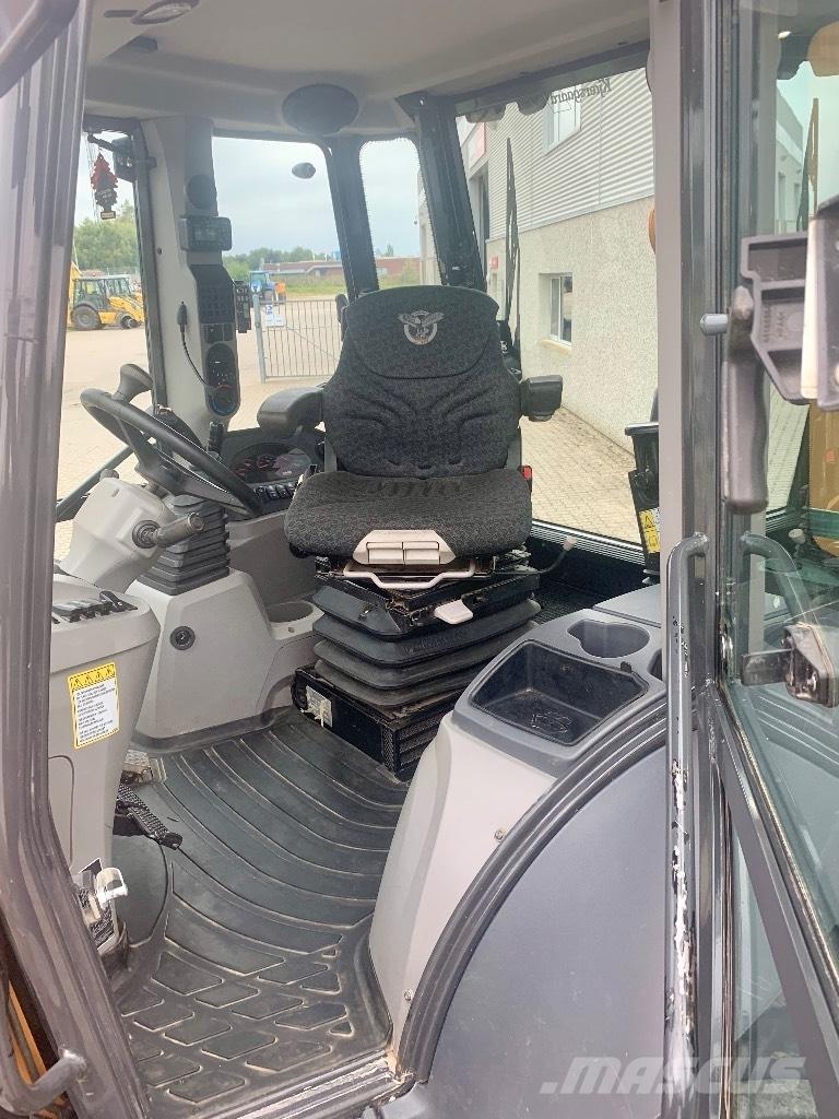 CASE 695 ST Baggerlader