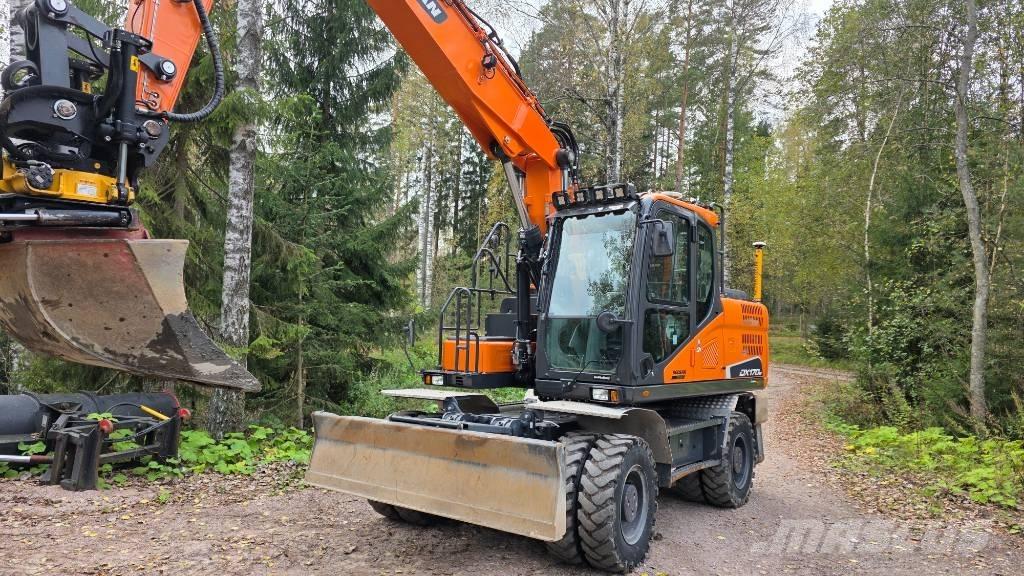 Doosan DX 170 W Mobilbagger