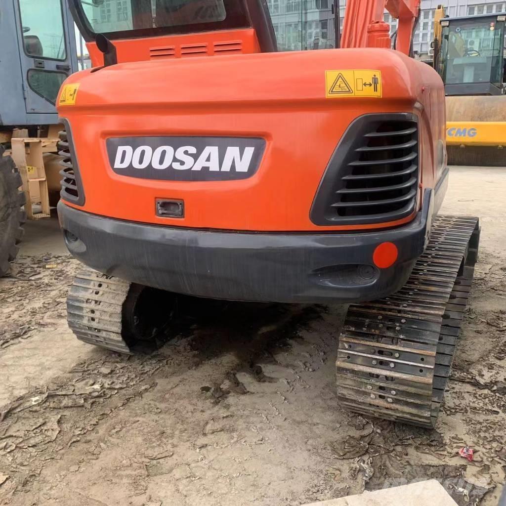 Doosan DX60 Midibagger  7t - 12t