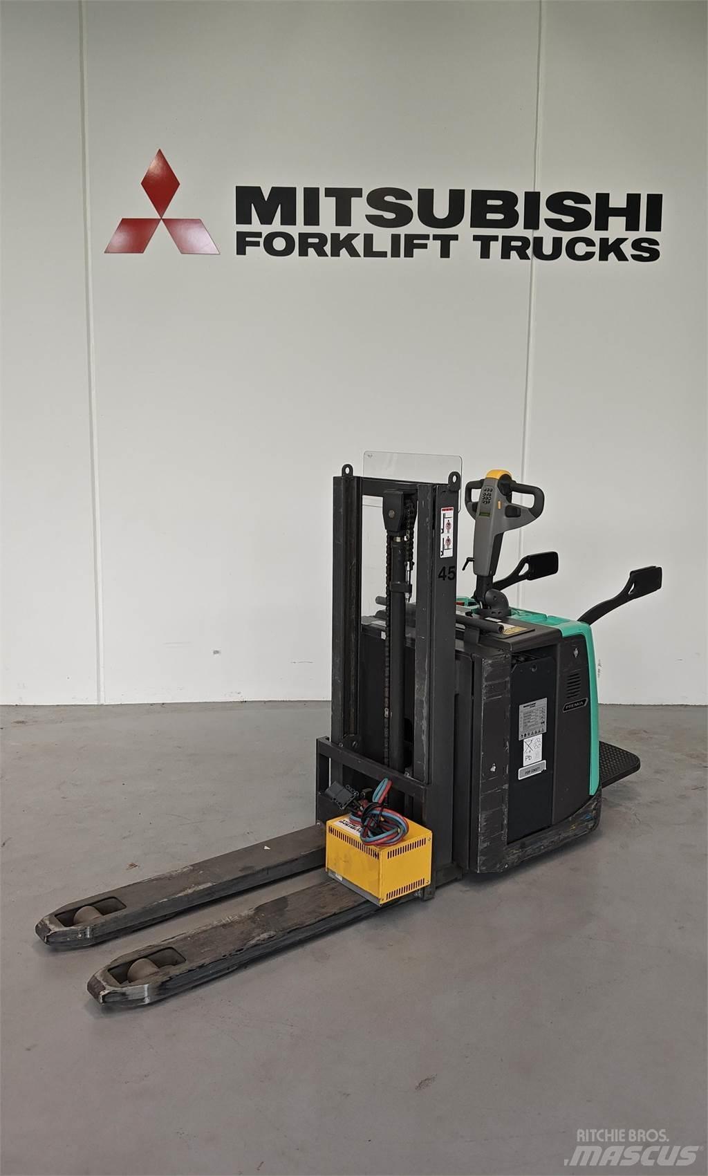 Mitsubishi PBV20PD Gabelstapler mit Fahrerstand