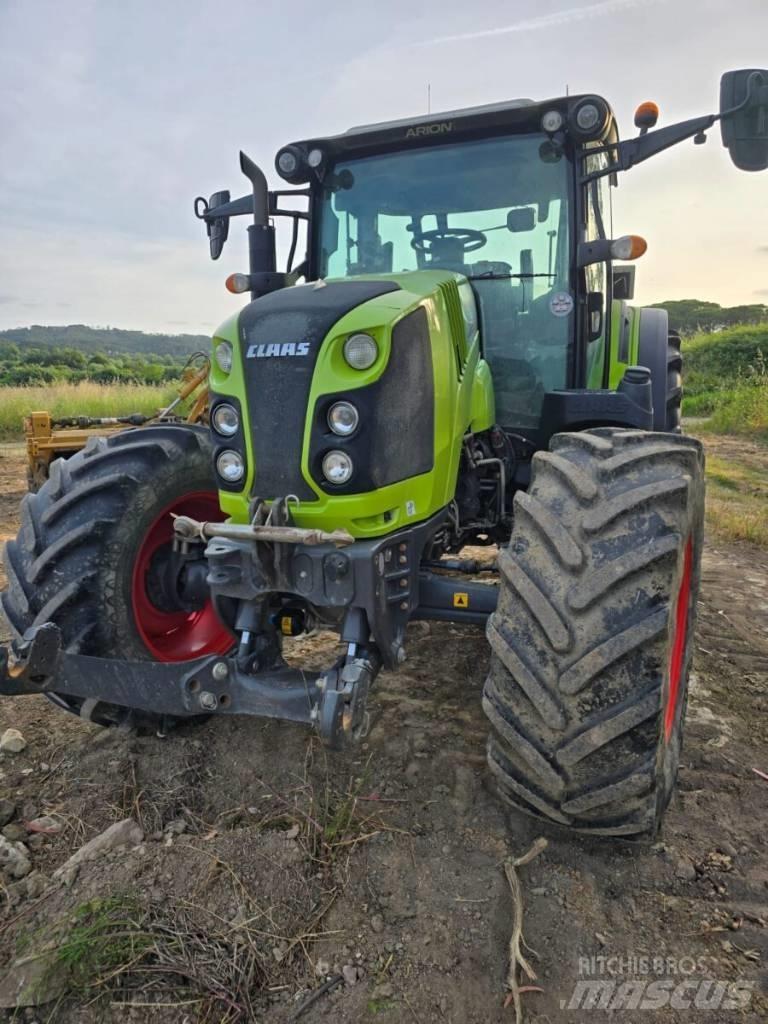CLAAS Arion 460 Traktoren
