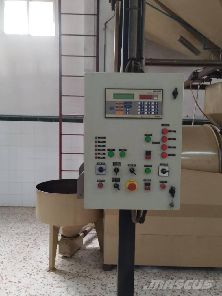  TECAIRE SILOS Sonstige Landmaschinen