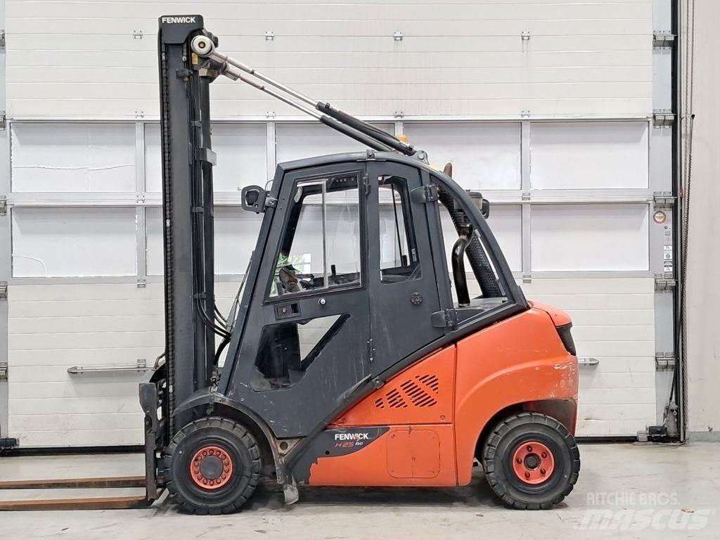 Linde H25D-02 Dieselstapler
