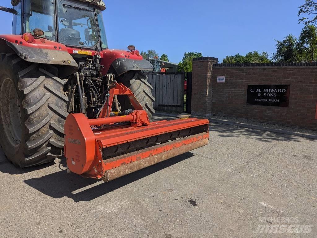 Kubota SE3230 Mäher