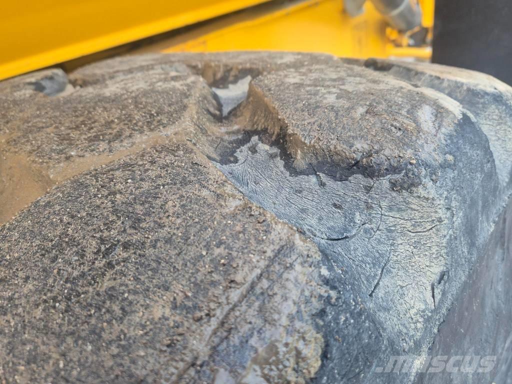 Volvo A25G Dumper - Knickgelenk