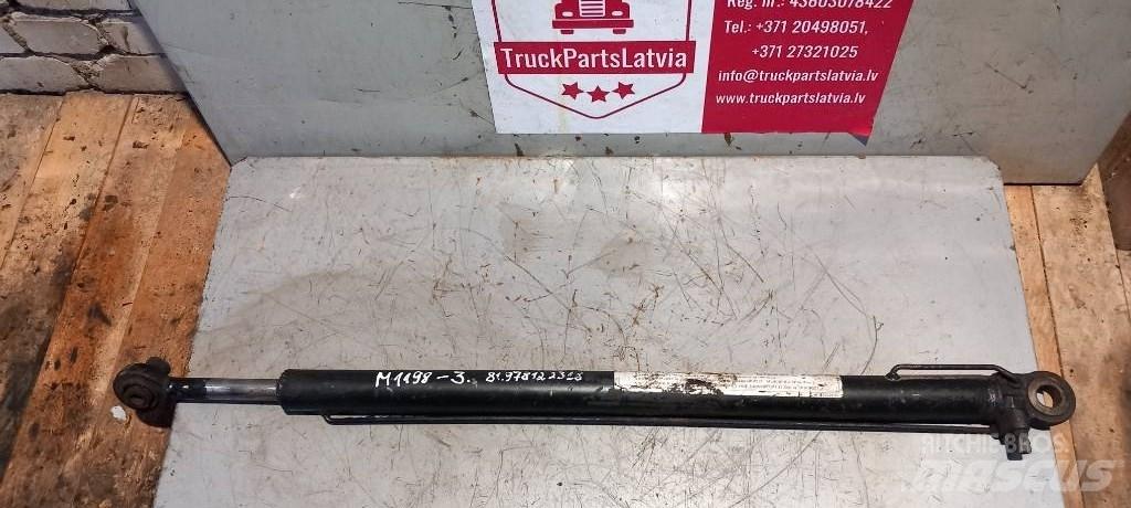 MAN TGL.     81978122318 Hydraulik